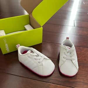 Adidas neo crib shoes